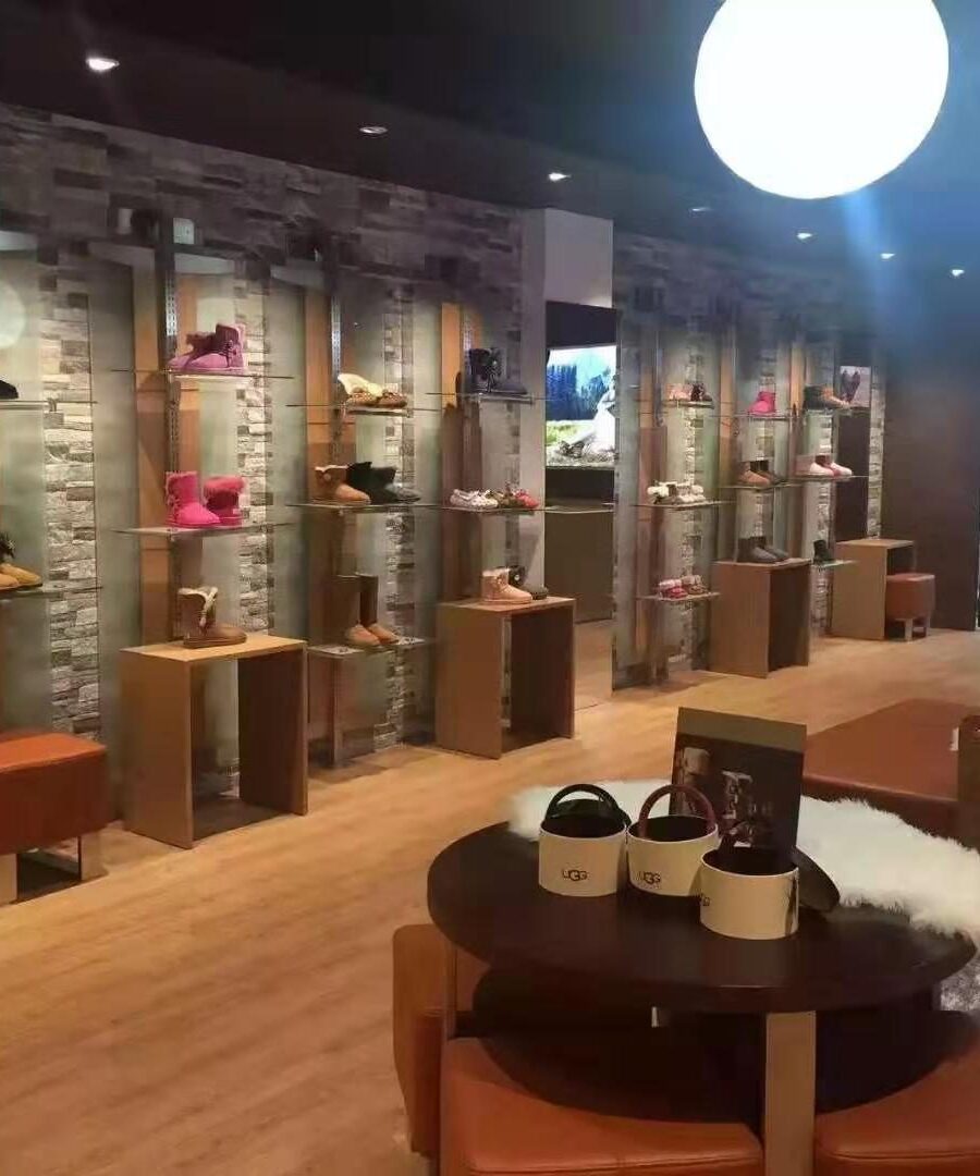 Ugg